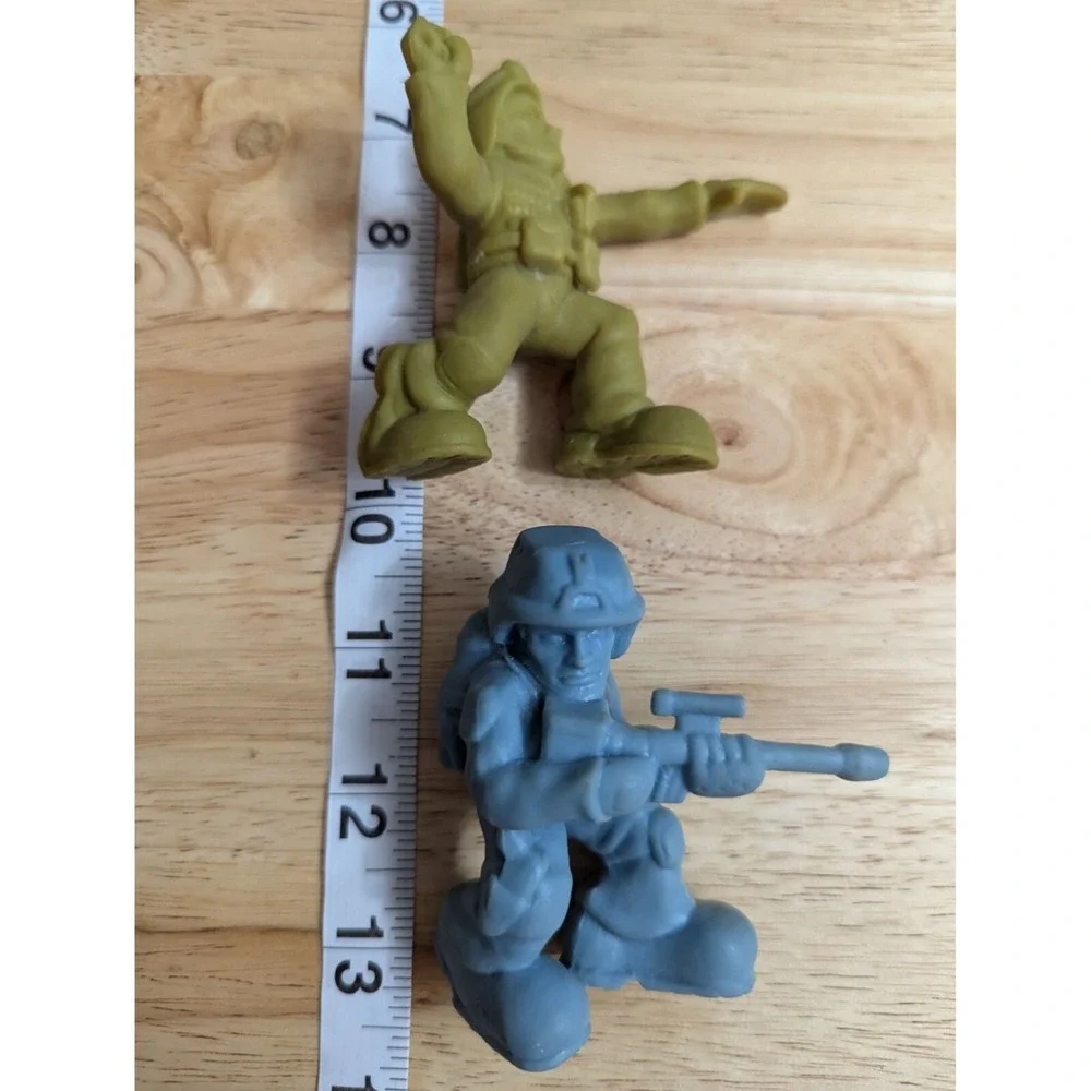 Imperial Toys Figure Storm Squad Team 1 Invincible Army Men Gernade Rifle‎ lot 2